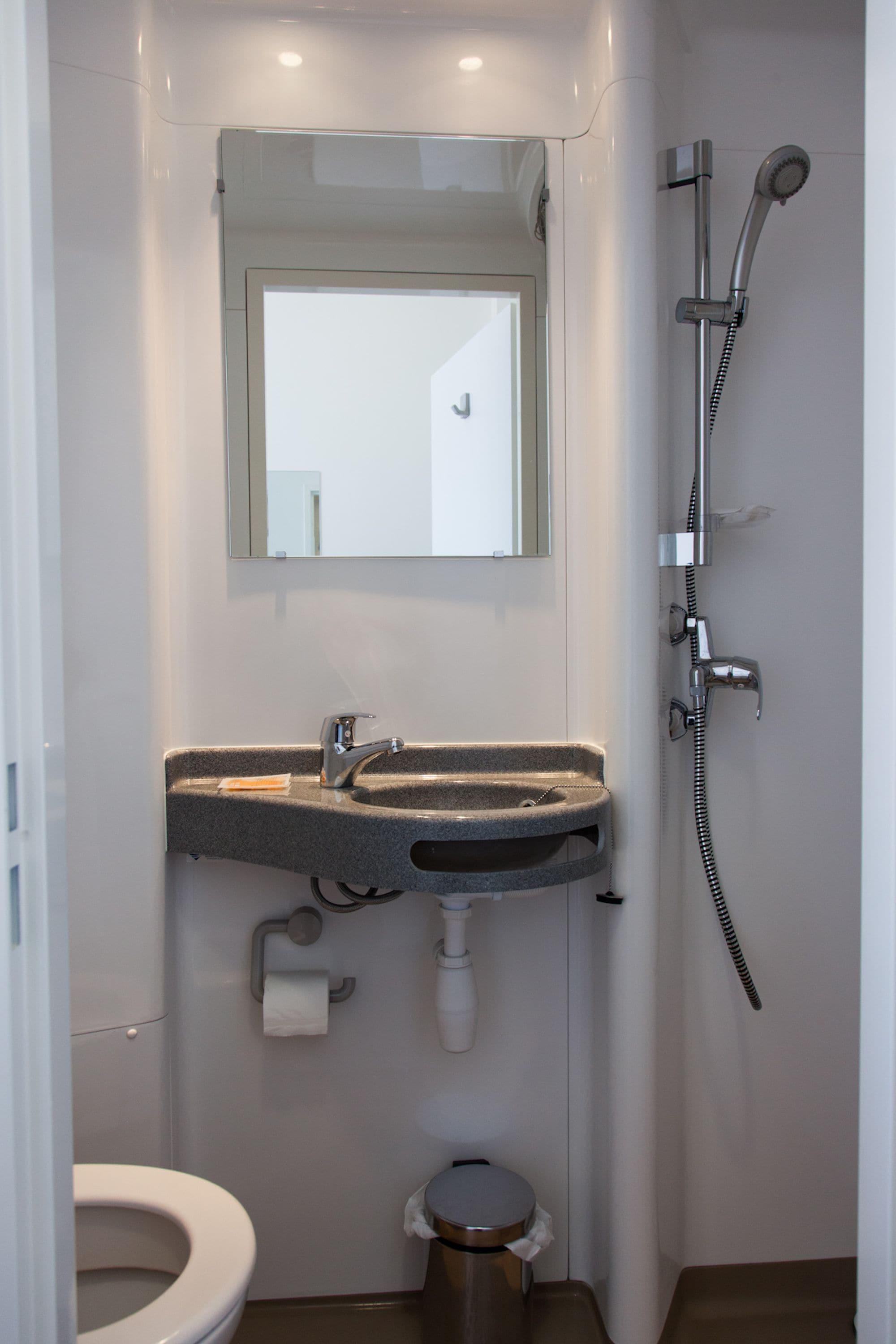 St Christopher's - Gare Du Nord Hostel Paris